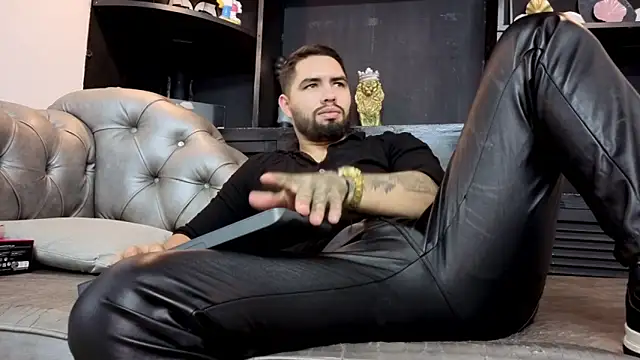 matteosantos 在線直播表演