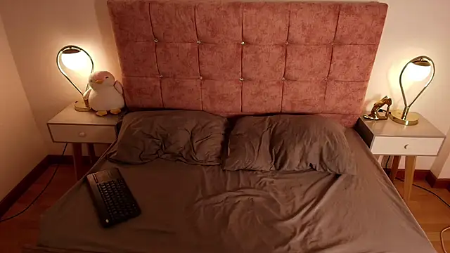 Czat XXX na żywo – Annie_bonnie_