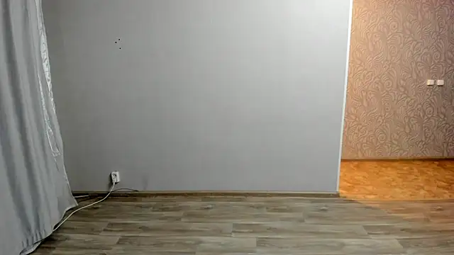 XXX chat uživo modela AlansonofDaddy