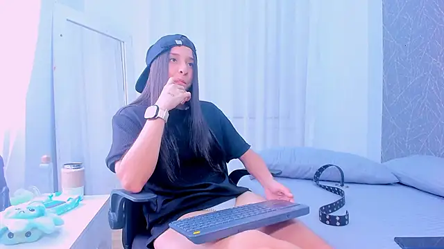 دردشة ViictoriiaSaenz الجنسية المباشرة