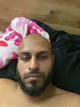 islandvybee55's Webcam Show