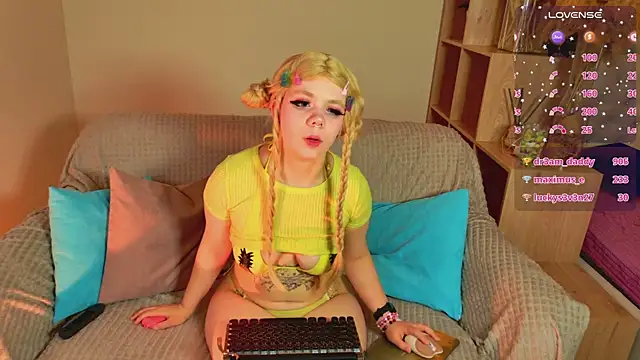 Waifu_Ketrin live XXX chat