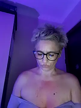 Chat XXX en directo de LunaBlaise