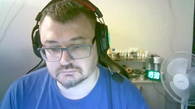 SirAbuser 现场XXX聊天