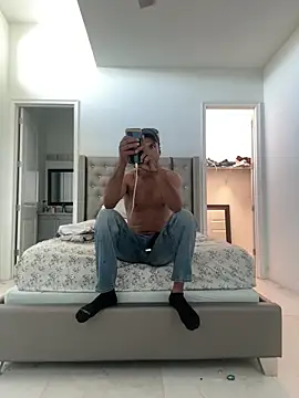 ZF-Athlete 现场XXX聊天