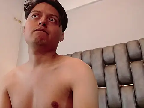 Kevin_Charless 现场XXX聊天