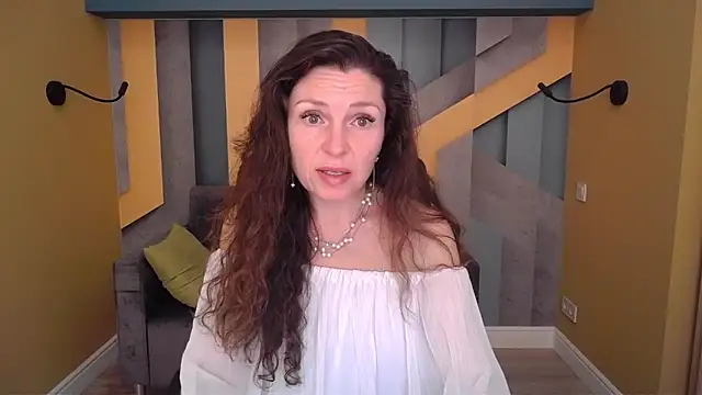 Chat +18 de EllaLong ao vivo