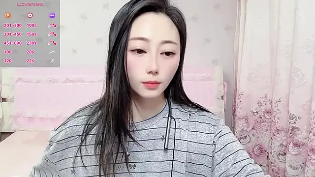 anjila888 即時 XXX 聊天