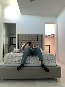 ZF-Athlete live XXX chat