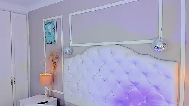 Chatroom XXX en direct de saryth_hott