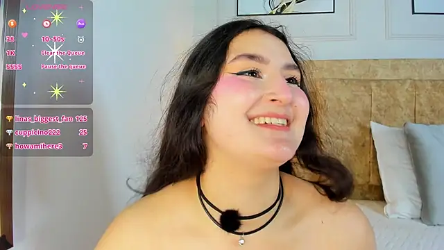 zoe_moon__ Adlı Modelin Canlı XXX Sohbeti