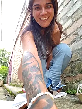 Yuky_ta Adlı Modelin Canlı XXX Sohbeti