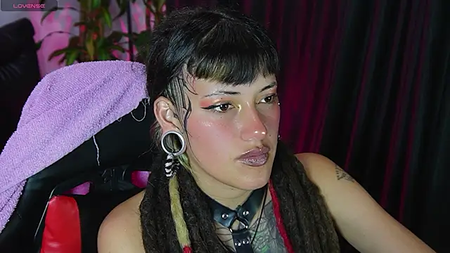 Онлайн чат XXX _sharlotte777