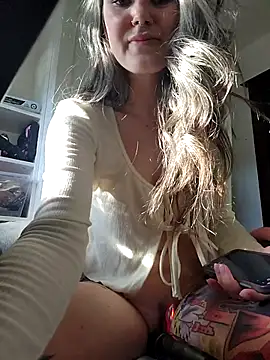 Lilmissvyx's Live XXX Chat