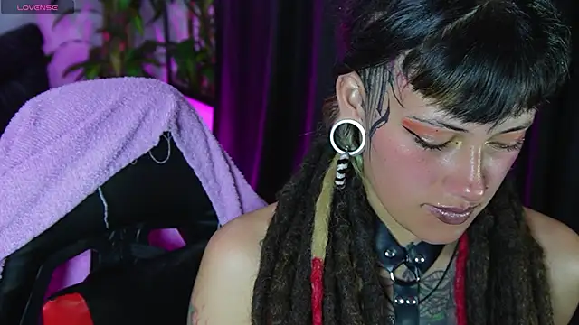 _sharlotte777: онлайн-секс-чат