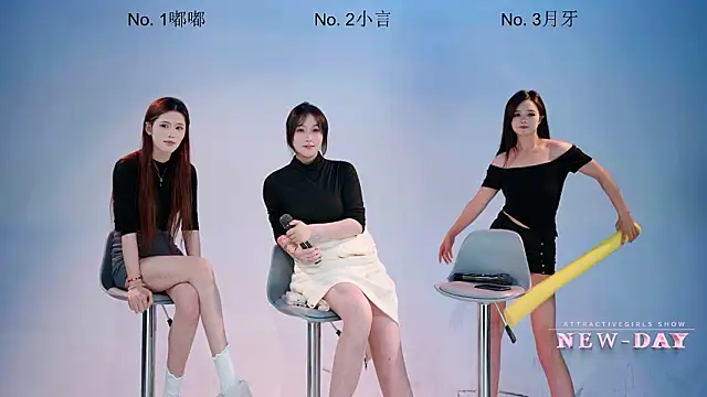 NEW-DAY Chat XXX in diretta