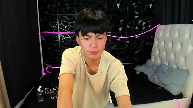 urtwinkbrixz 即時 XXX 聊天