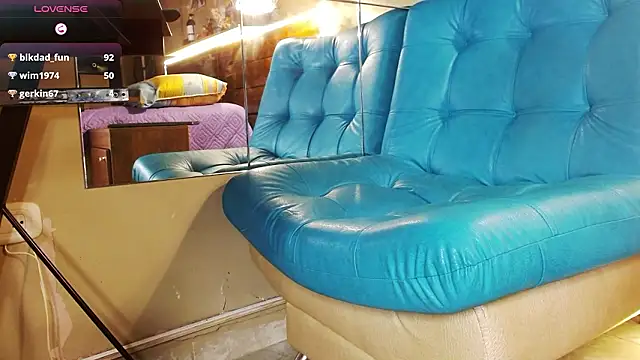 SonicJ25のライブXXXチャット