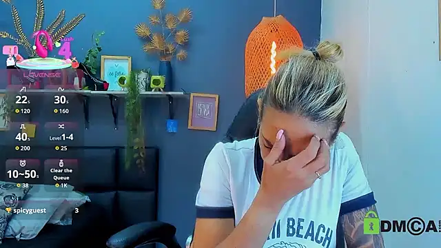 yessila_parker: απευθείας συνομιλία ΧΧΧ