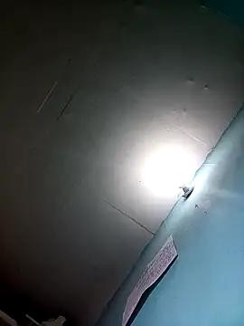 Manuel_Mateus1: διαδικτυακό σόου στην κάμερα