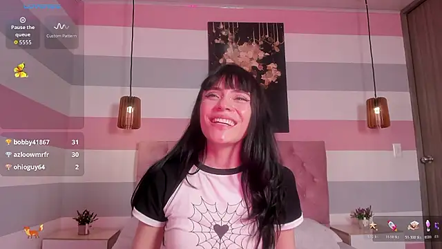 elanith_: απευθείας συνομιλία ΧΧΧ