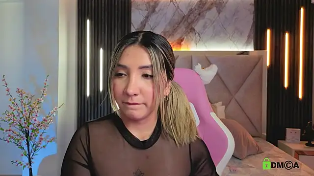 Czat XXX na żywo – Happy_tits