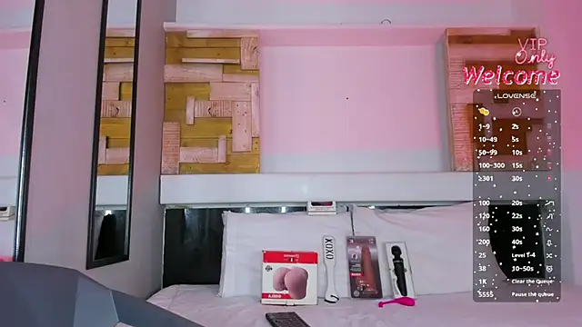 AmberAdams_ Adlı Modelin Canlı XXX Sohbeti