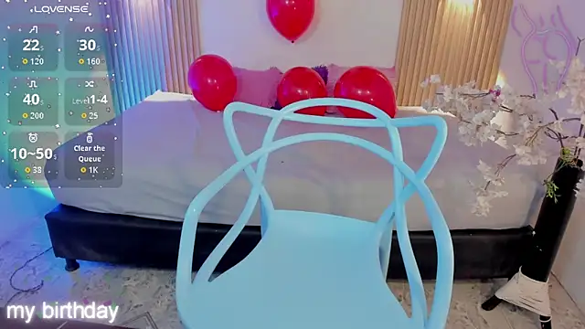 LaylaEmberのライブXXXチャット