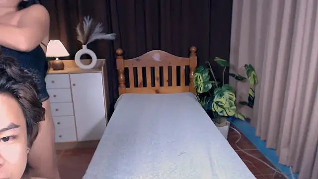 hoellygia 网络视讯表演