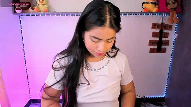 vickylatina_のライブXXXチャット