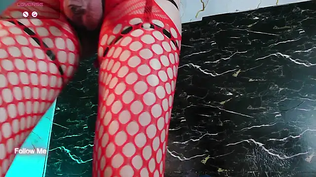 crislingery_dolli Webcam Show