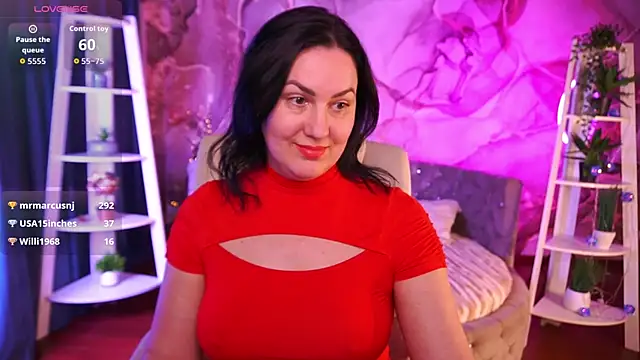 VelvetLuck's Live XXX Chat