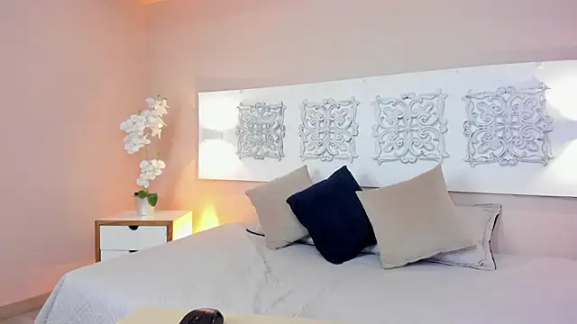 lunaloverss_ Chat XXX live