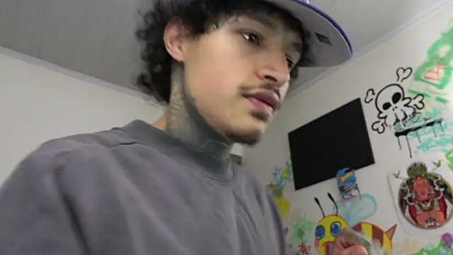 trieone Live XXX Chat