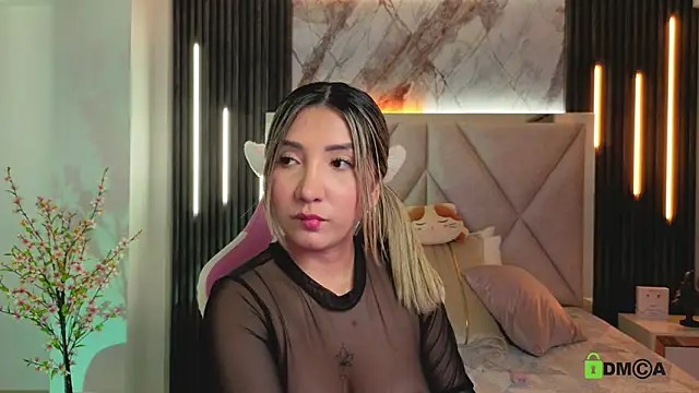 Chat XXX en directo de Happy_tits