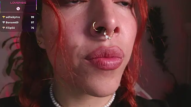 Chat XXX en directo de bri_von_dhara__