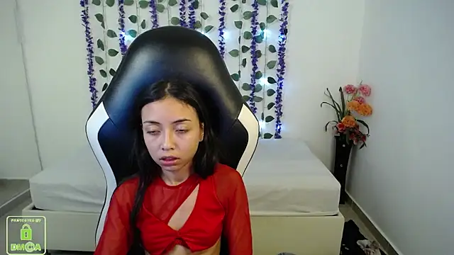 Chat +18 de NathaliaSweet_11 ao vivo