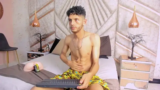 LuckySammer: онлайн-секс-чат