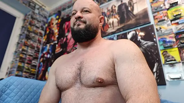 Muscle_Bear live XXX chat