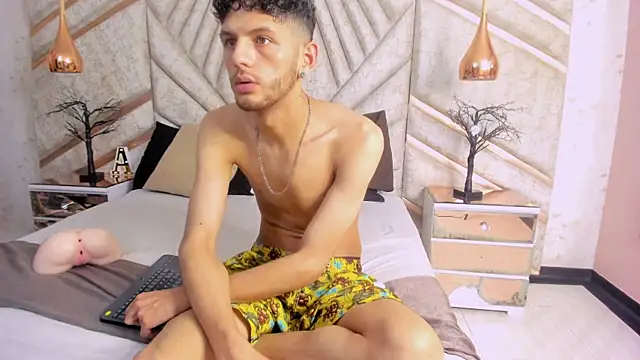 LuckySammer's Live XXX Chat