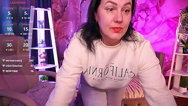 دردشة VelvetLuck الجنسية المباشرة