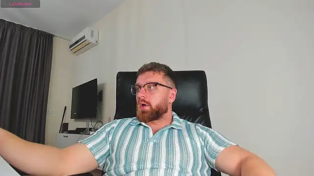 Findom_guy – Kamerová šou