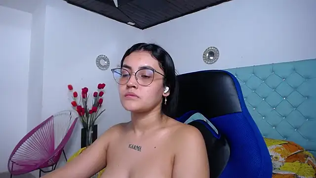 kathe-mills235's Live XXX Chat