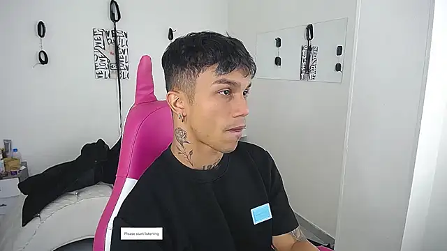 Leonard_Price Adlı Modelin Web Kamerası Şovu