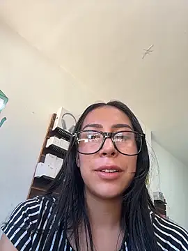 pregnant_sofii18 – Kamerová šou