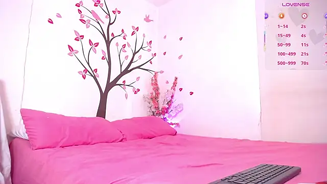 Karolina_1 élő XXX-chatje