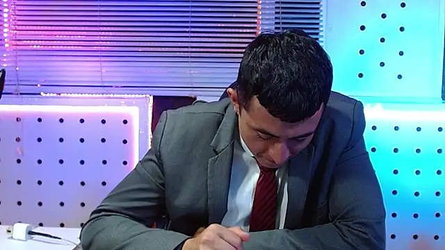 Godofcumxxx 现场XXX聊天