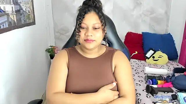 Lunastar02 Chat XXX live