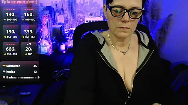 Chat +18 de ninarandmann ao vivo