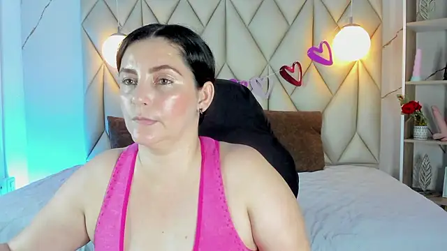 Chat +18 de angelswets ao vivo